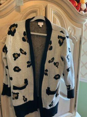 LuLaRoe Open-Front Leopard Print Cardigan Sweater - Cream/Black